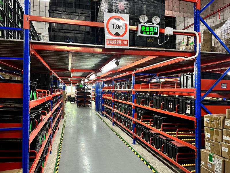 almacén de fábrica